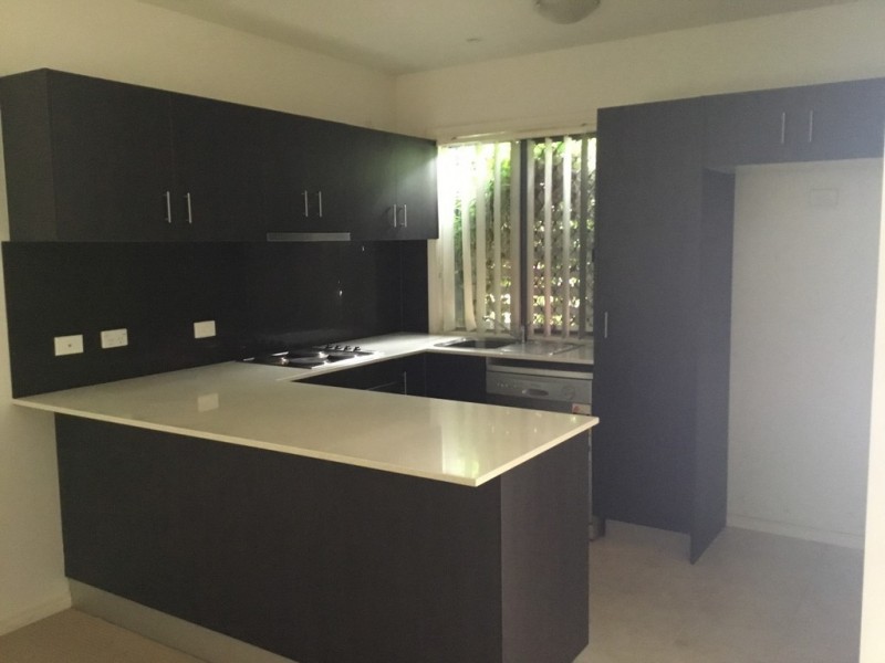 5/15 Caroline Street, Woody Point QLD 4019