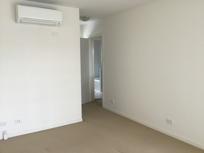 5/15 Caroline Street, Woody Point QLD 4019