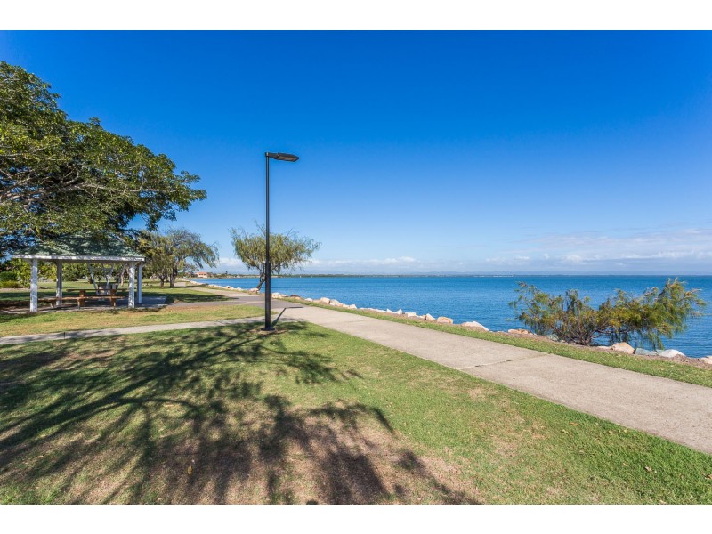 61 Sunnyside Road, Newport QLD 4020