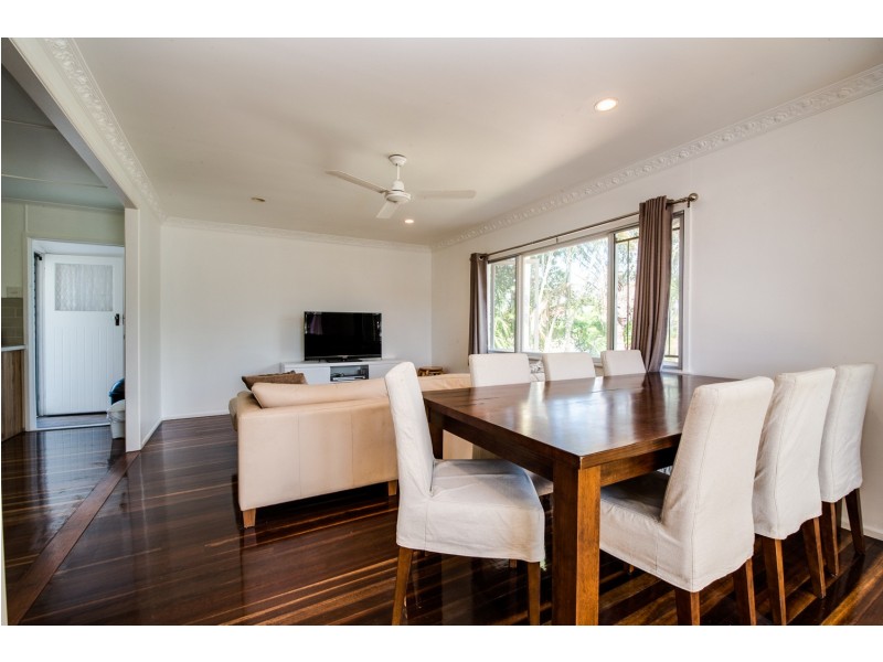 9 Gerald Avenue, Clontarf QLD 4019