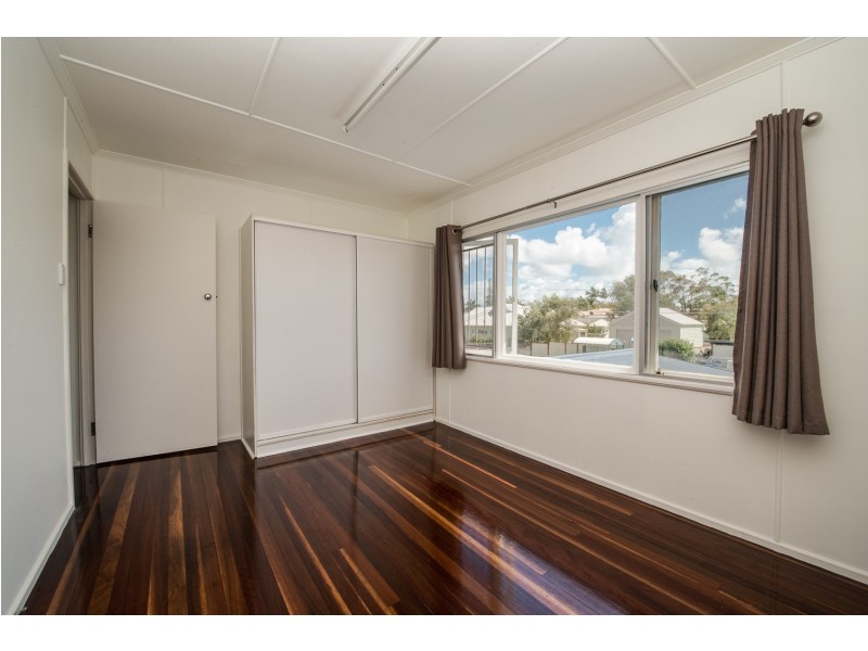 9 Gerald Avenue, Clontarf QLD 4019