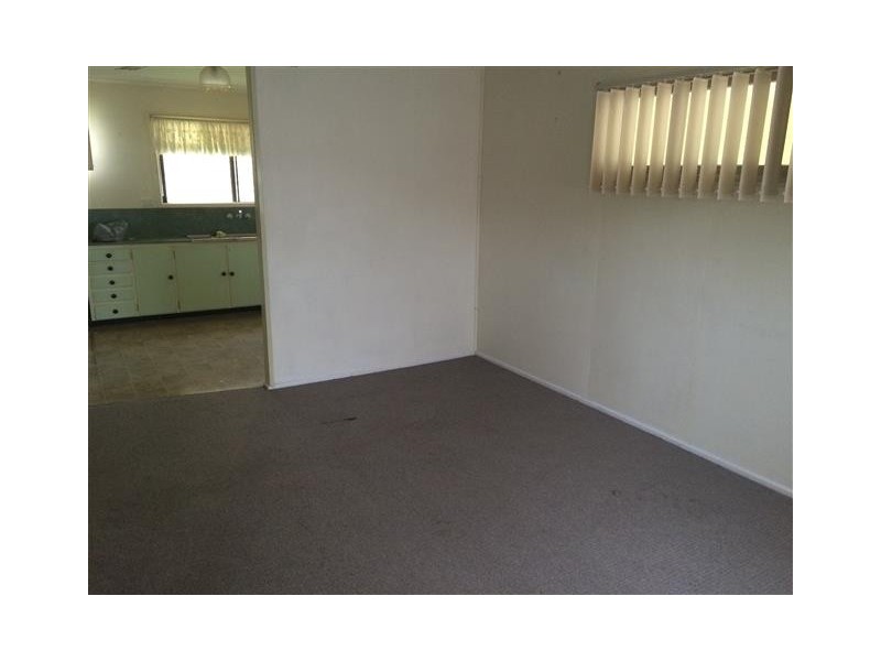 2/28 Clifford Street, Woody Point QLD 4019