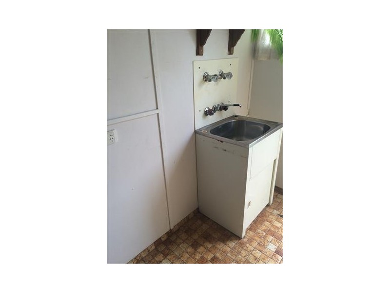 2/28 Clifford Street, Woody Point QLD 4019