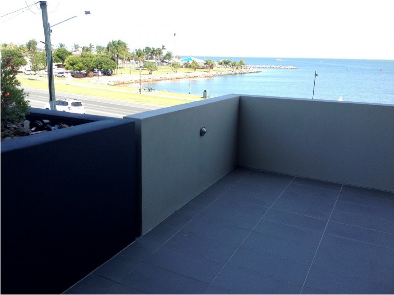 9/80 Hornibrook Esplanade, Clontarf QLD 4019