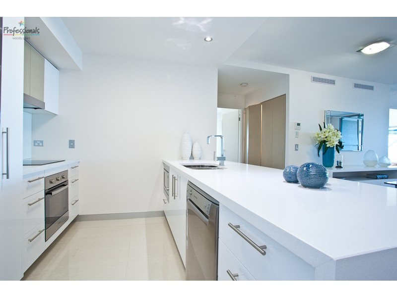 9/80 Hornibrook Esplanade, Clontarf QLD 4019