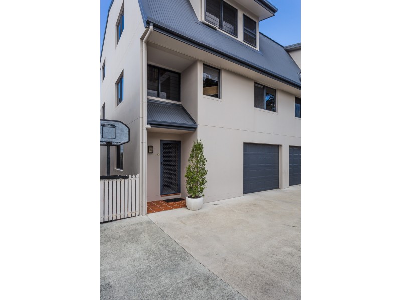 4/11 Georgina Street, Woody Point QLD 4019