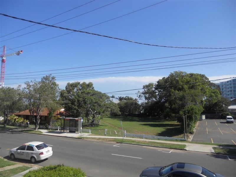 2/20 Lilla Street, Woody Point QLD 4019