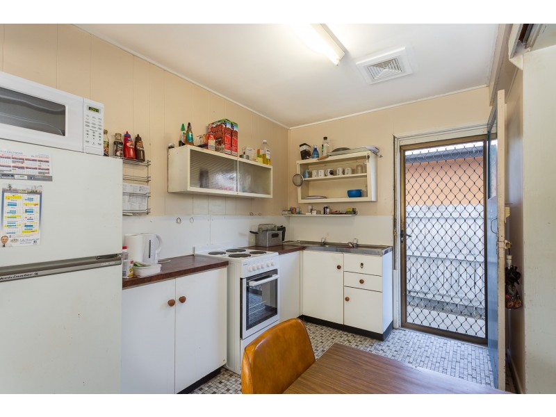 20 Enoch Street, Clontarf QLD 4019