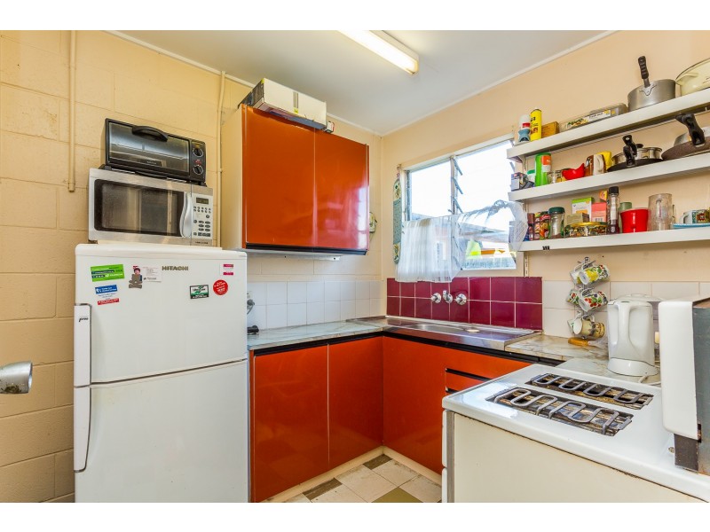 20 Enoch Street, Clontarf QLD 4019