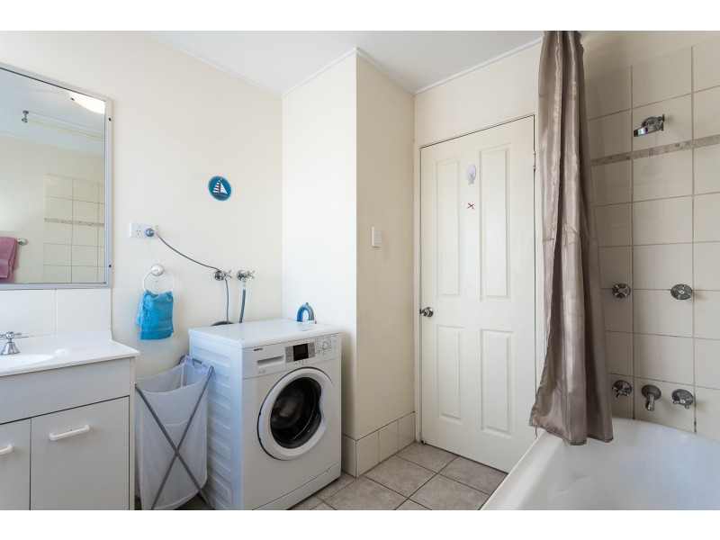 20 Enoch Street, Clontarf QLD 4019