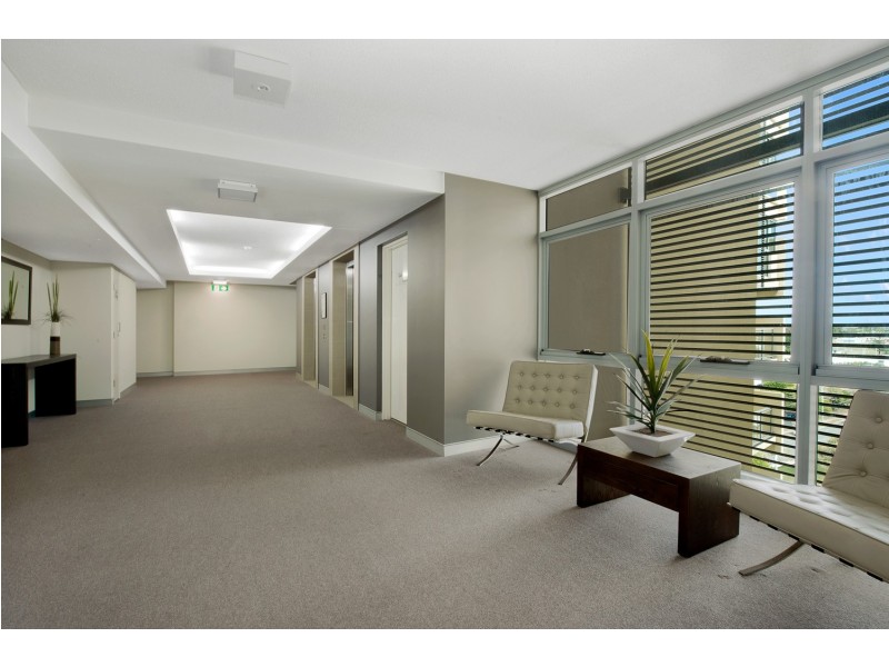 802/185 Redcliffe Parade, Redcliffe QLD 4020