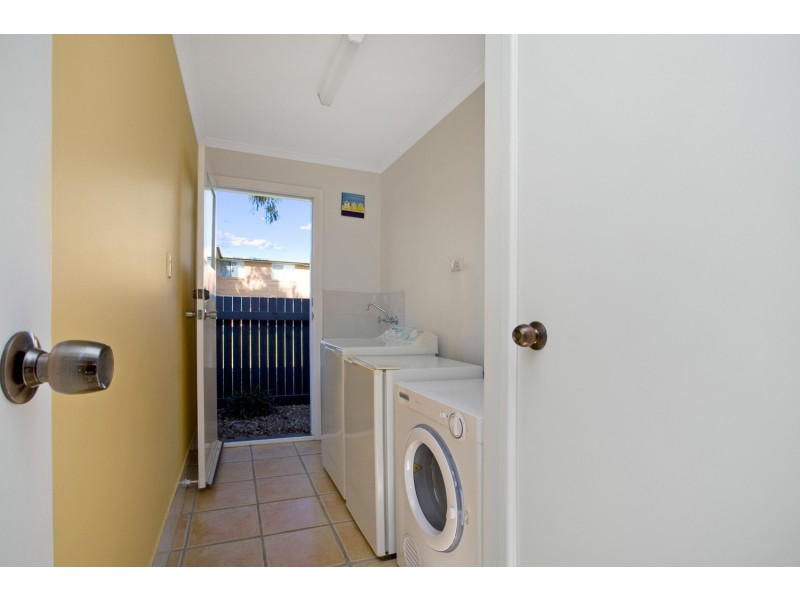 1/20 Akeringa Place, Mooloolaba QLD 4557