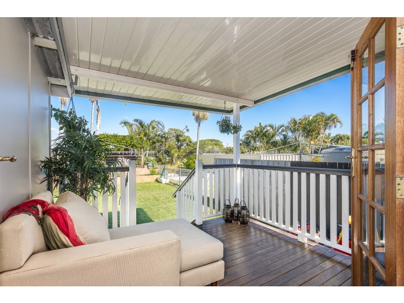 16 Essey Street, Clontarf QLD 4019
