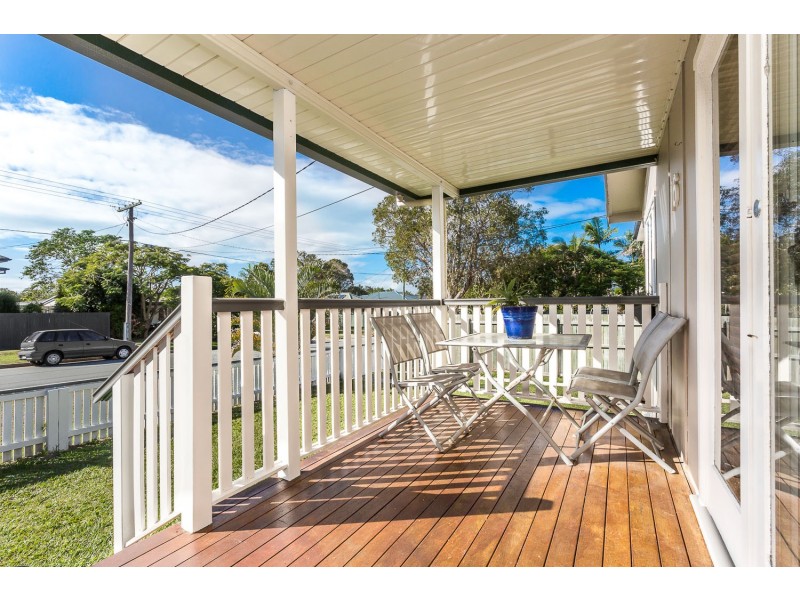 16 Essey Street, Clontarf QLD 4019
