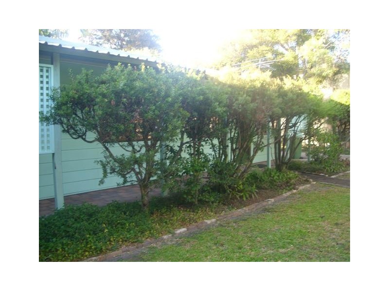 16 Grace Street, Scarborough QLD 4020