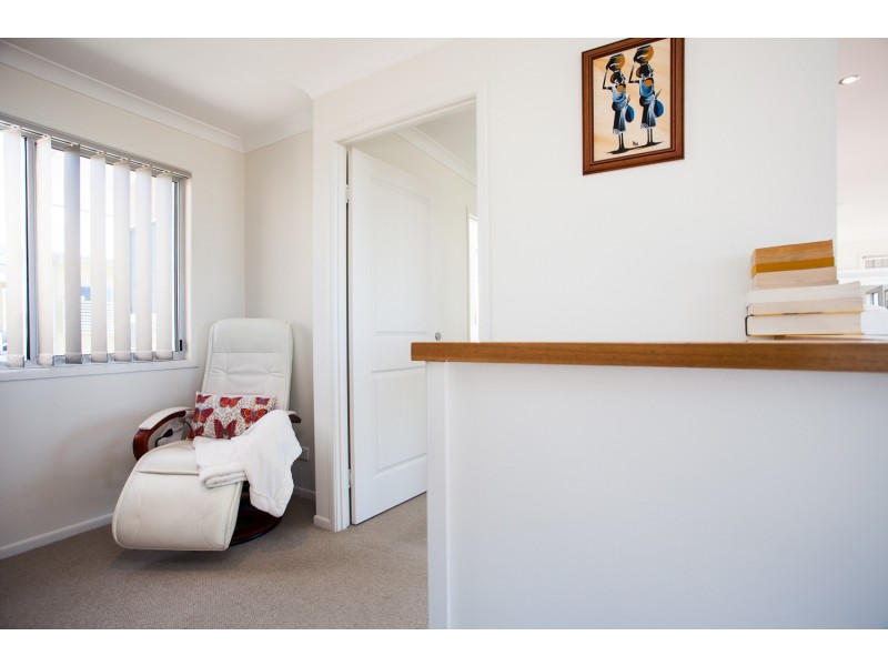 1/6 Georgina Street, Woody Point QLD 4019