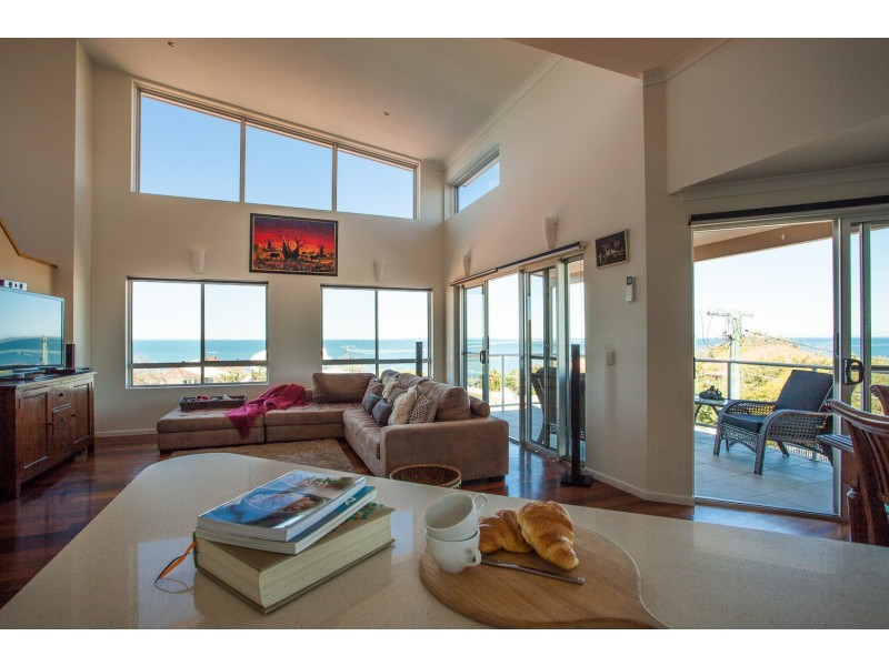 1/6 Georgina Street, Woody Point QLD 4019
