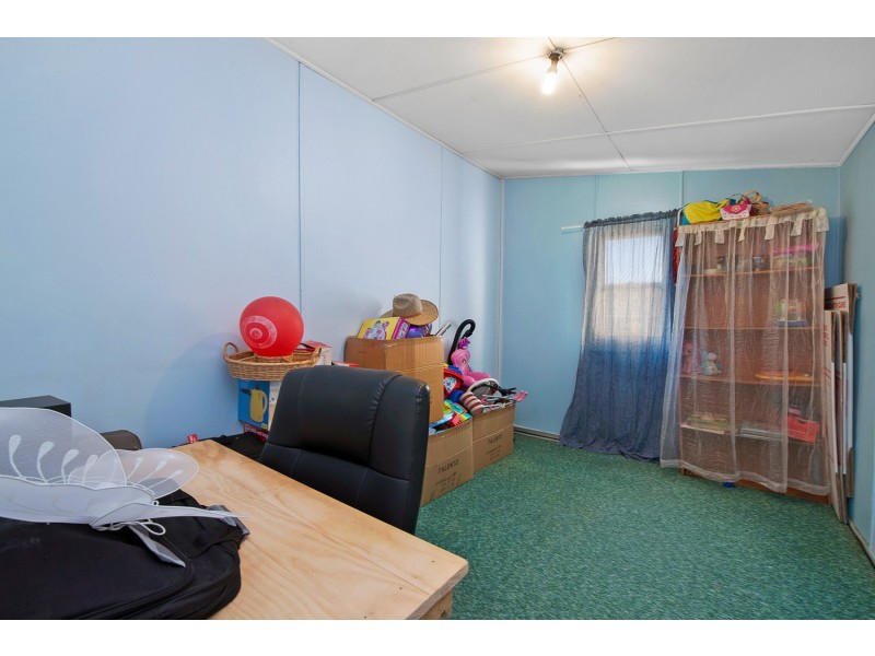 24 Cornelius Street, Clontarf QLD 4019