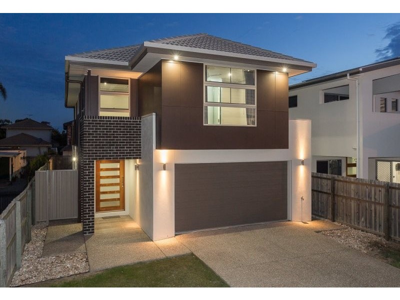 109 Eversleigh Road, Scarborough QLD 4020