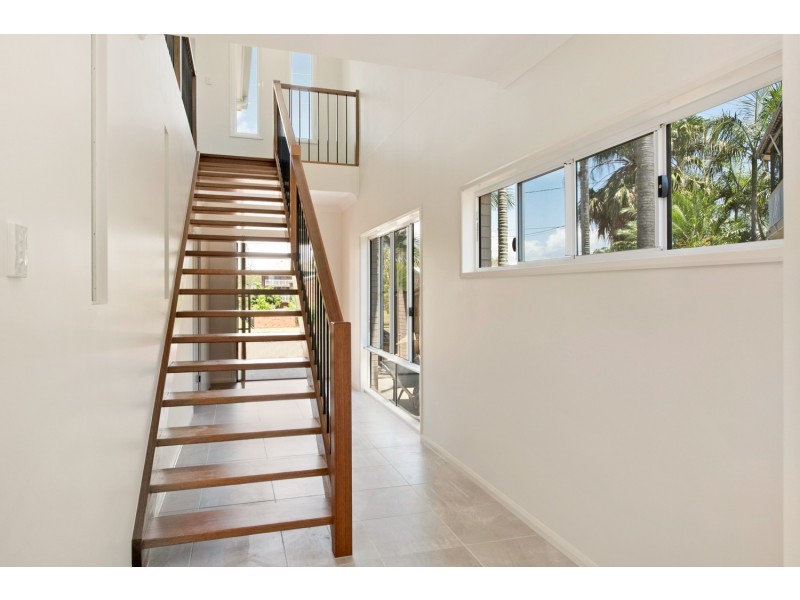 94 Oxley Avenue, Woody Point QLD 4019