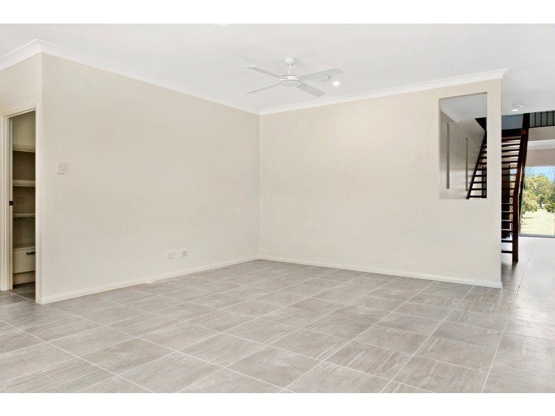 94 Oxley Avenue, Woody Point QLD 4019