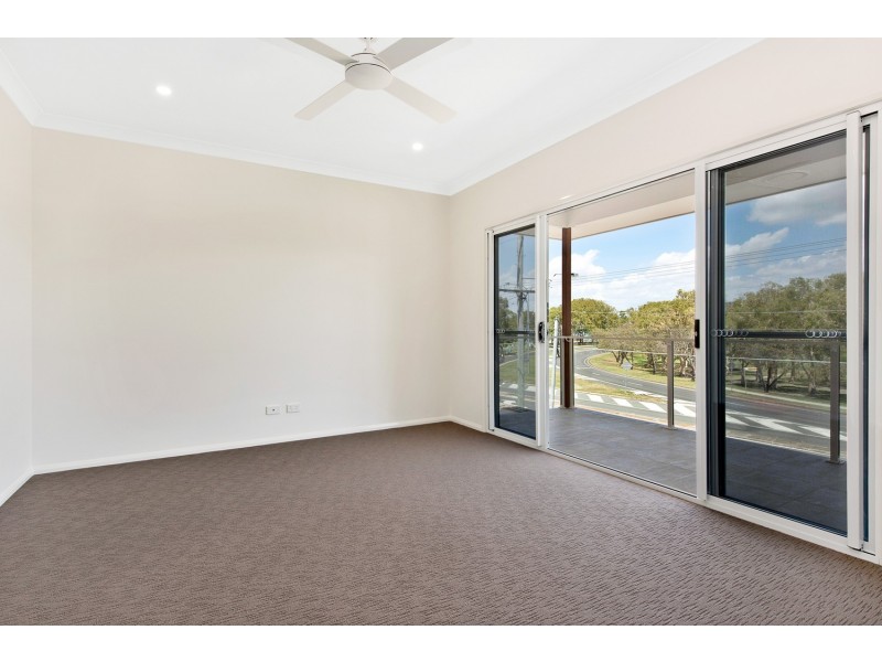 94 Oxley Avenue, Woody Point QLD 4019