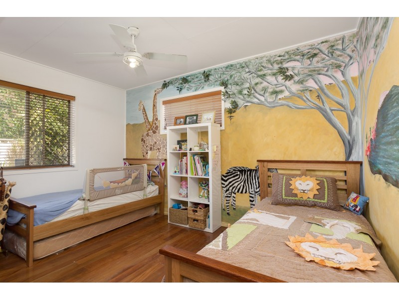 1 Wetherby Street, Margate QLD 4019