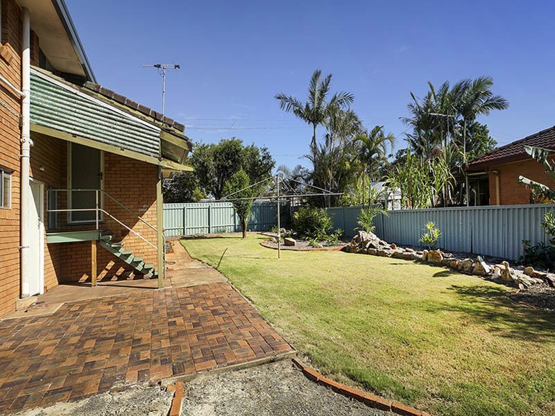22 Deans Street, Clontarf QLD 4019