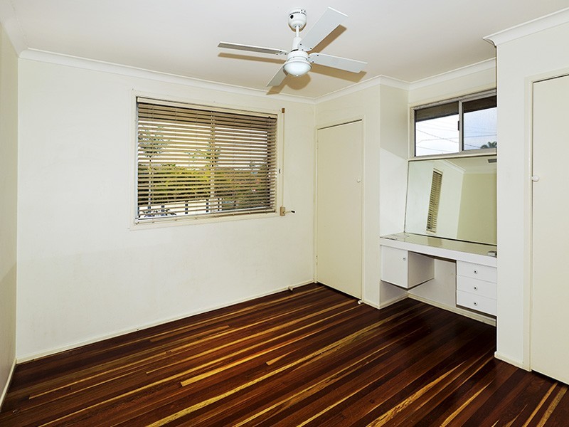 22 Deans Street, Clontarf QLD 4019