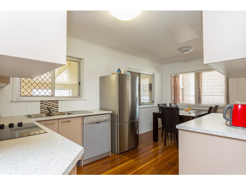 83 Victoria Avenue, Woody Point QLD 4019