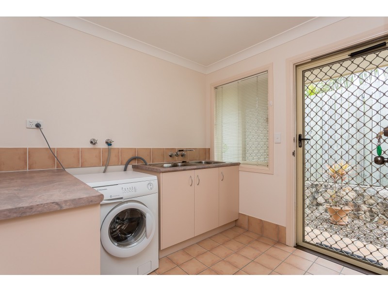 25 Chilton Crescent, North Lakes QLD 4509