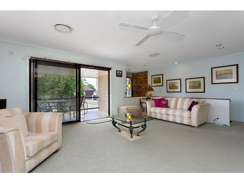 5 Valerie Street, Clontarf QLD 4019