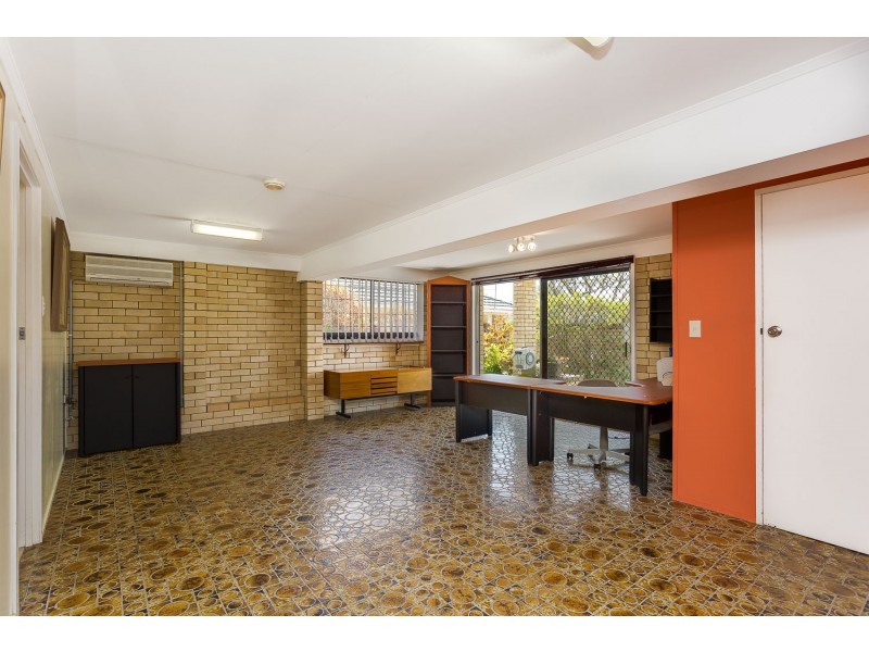 5 Valerie Street, Clontarf QLD 4019
