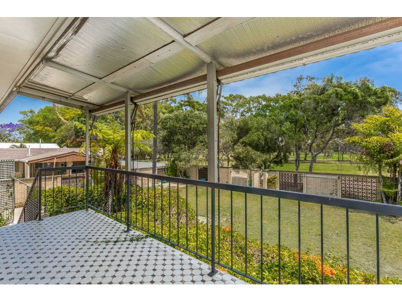 5 Valerie Street, Clontarf QLD 4019