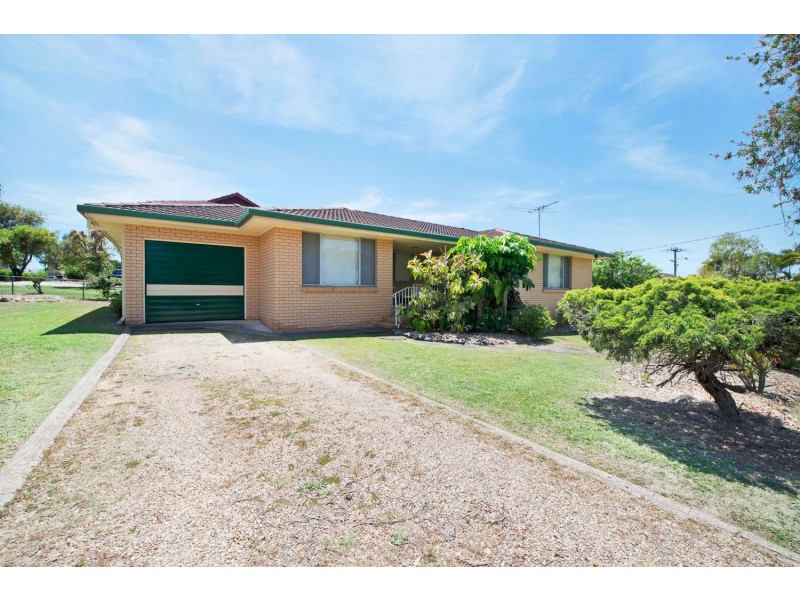 4 Alkooie Avenue, Clontarf QLD 4019