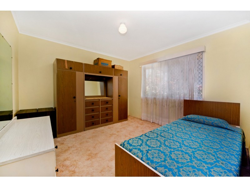 4 Alkooie Avenue, Clontarf QLD 4019
