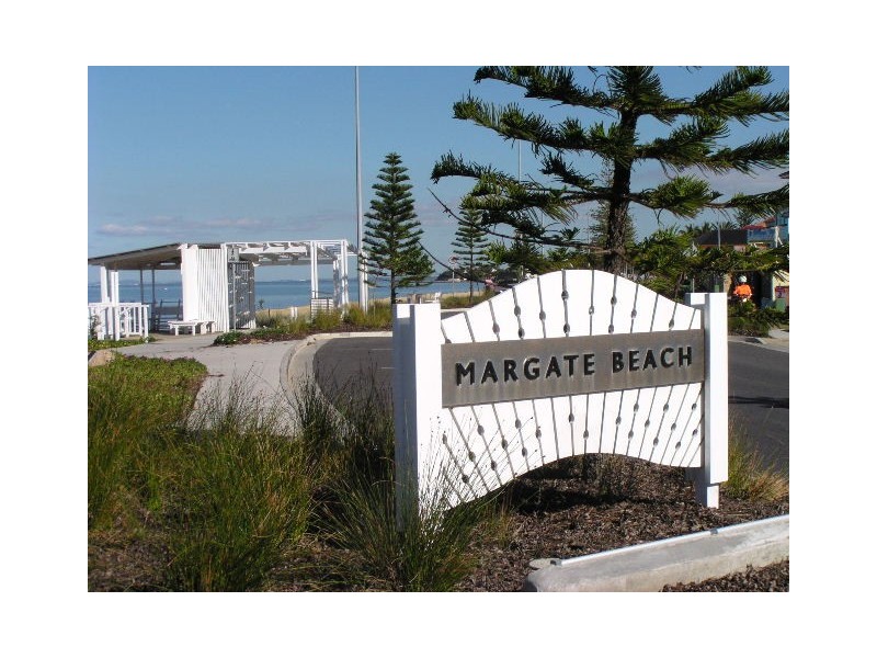 41 Sorrento Street, Margate QLD 4019