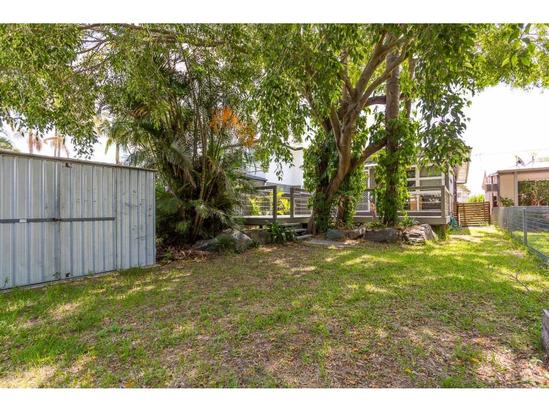 74 Dover Road, Margate QLD 4019
