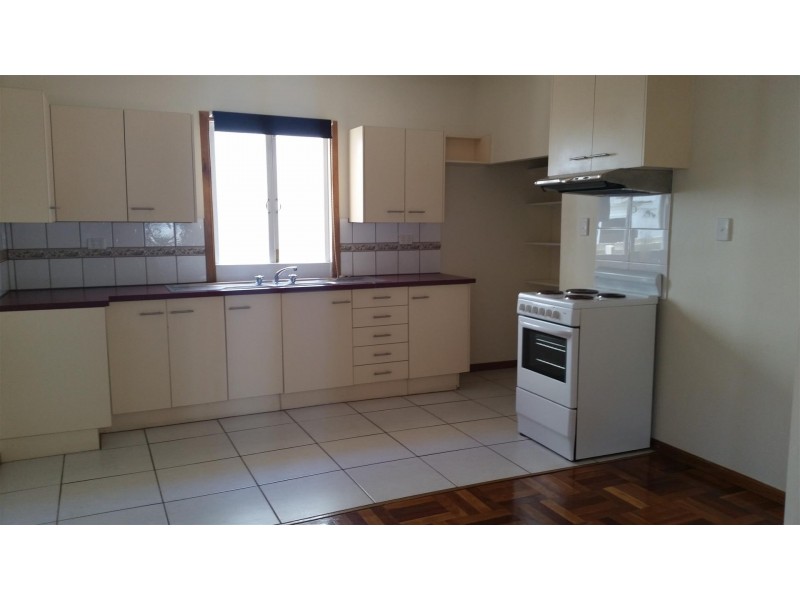 31 Ralph Street, Clontarf QLD 4019