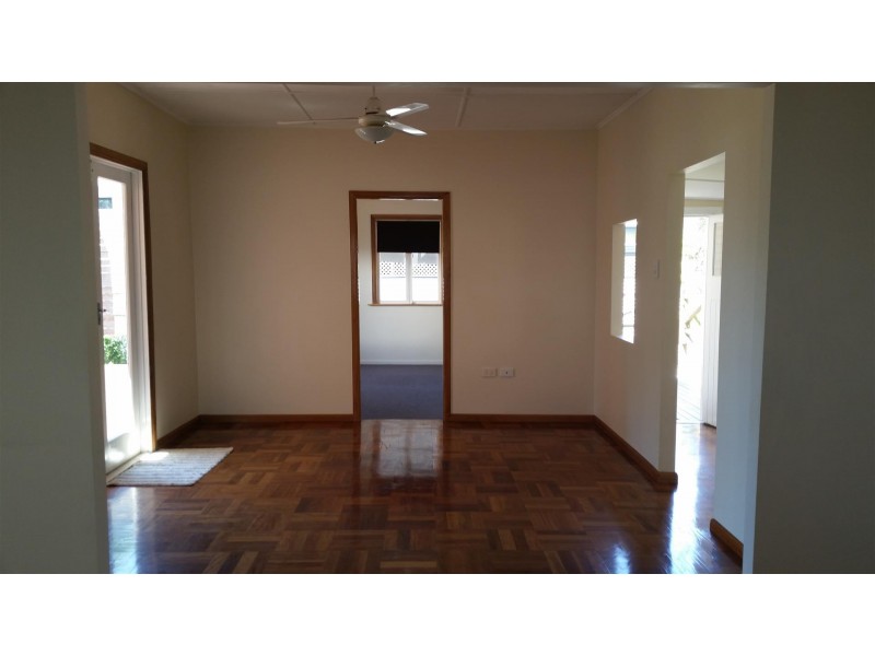 31 Ralph Street, Clontarf QLD 4019