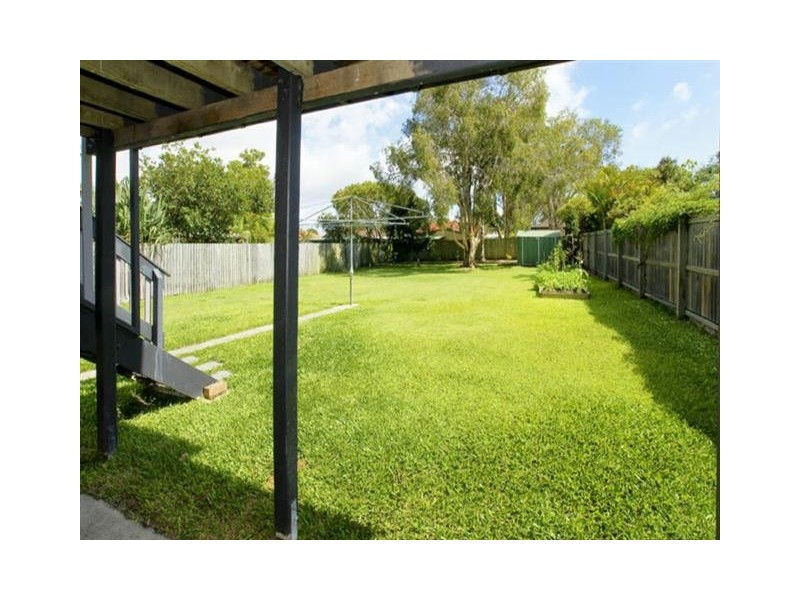 22 Henzell Street, Kippa-ring QLD 4021