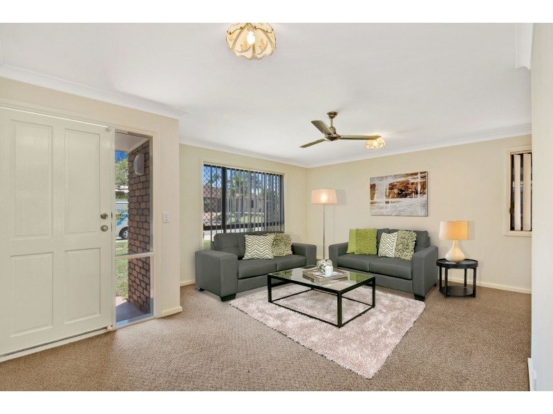 76 Cambridge Street, Rothwell QLD 4022