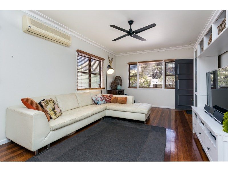 22 Sorrento Street, Margate QLD 4019