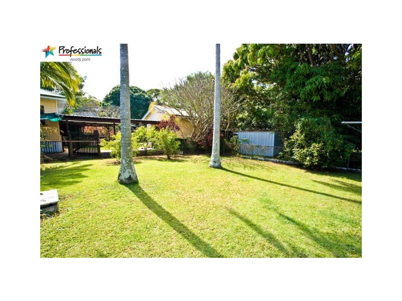 80 Ellen Street, Woody Point QLD 4019