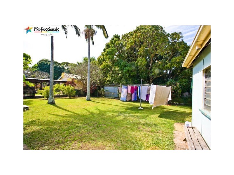 80 Ellen Street, Woody Point QLD 4019