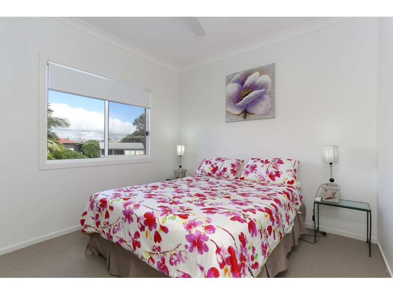 1/10 Thompson Crescent, Clontarf QLD 4019