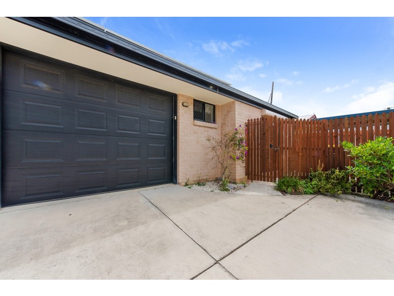 2/526 Oxley Avenue, Redcliffe QLD 4020