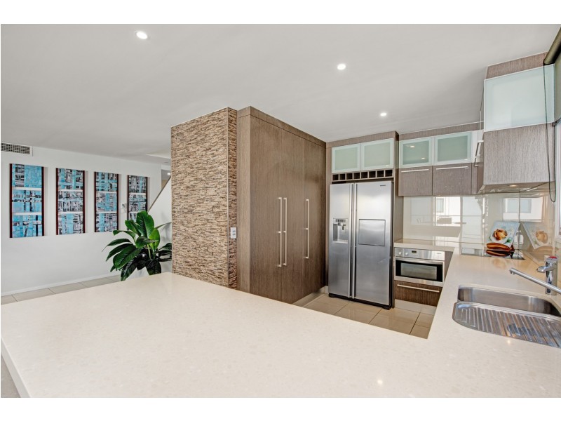 26/5 Lilla Street, Woody Point QLD 4019