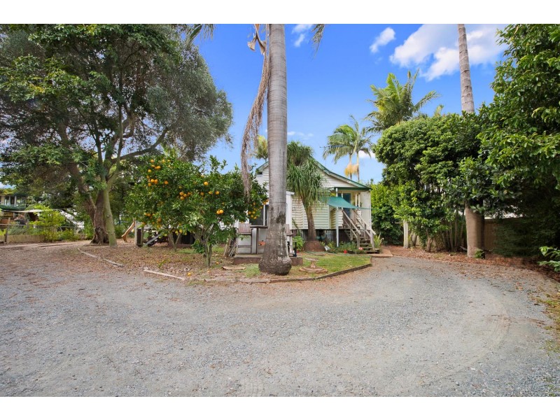 87 Victoria Avenue, Woody Point QLD 4019