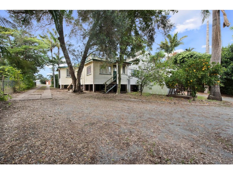 87 Victoria Avenue, Woody Point QLD 4019